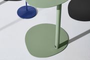 Beistelltisch in Stahl pulverbeschichtet dusty green