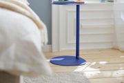 Beistelltisch in Stahl pulverbeschichtet ultramarine blue